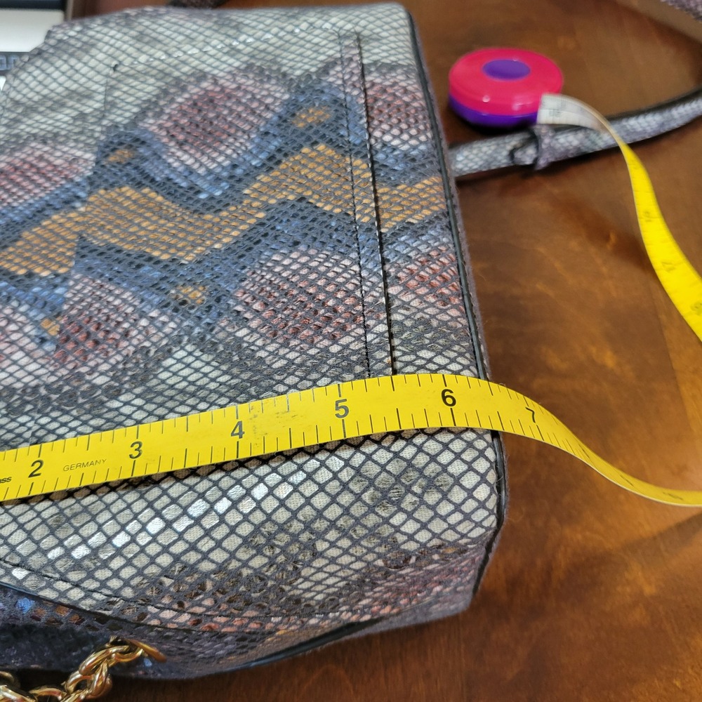 Calvin Klein Crossbody Bag Multi-Color Snakeskin Faux Leather Gold Hardware - Picture 15 of 16